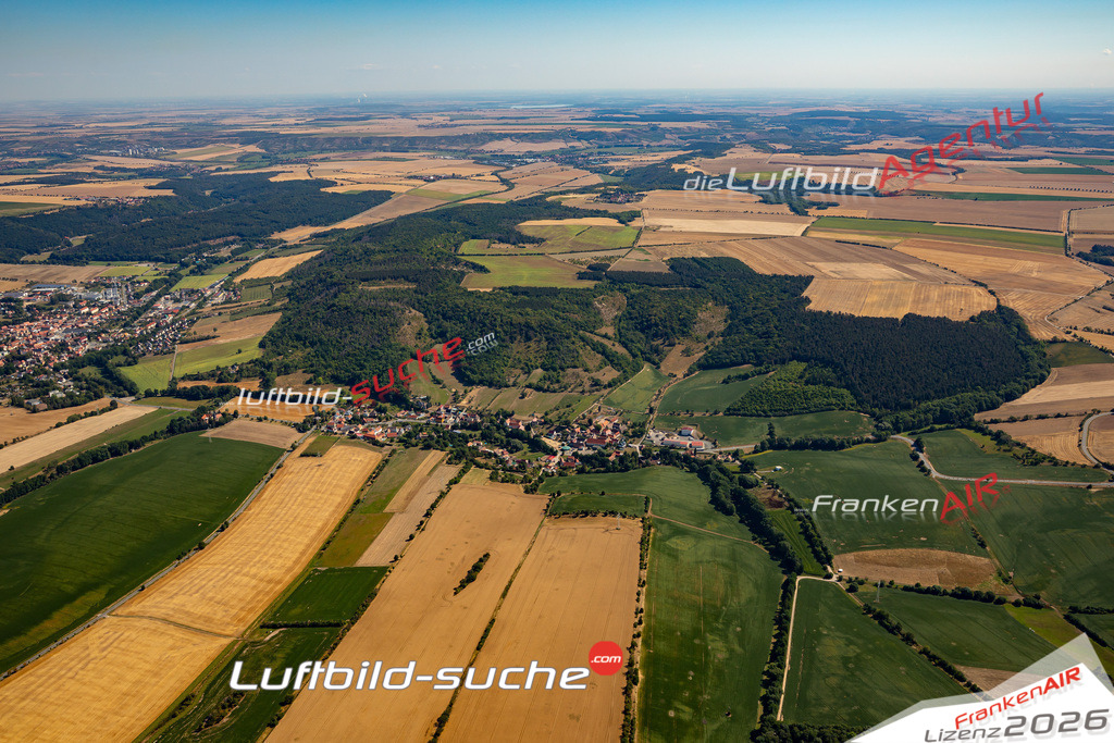 Die Luftaufnahme Steinbach - Bad Bibra wurde 2022 vom Flugzeug aus (keine Drohne) erstellt. Hohe Auflösung -für große Poster und Wandbilder geeignet - Garantiert!