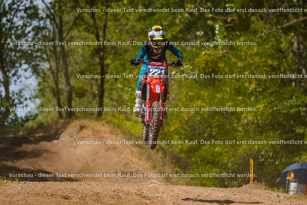 07_05_BernauerSchleife-6574 | Sportfotografin aus Berlin-Brandenburg mit Fokus auf Motocross. Ich halte deine sportliche Leistung und echte Emotionen auf und neben der Strecke professionell fest. Entdecke die Fotos von deinem Rennen und bestelle sie direkt hier im Shop.