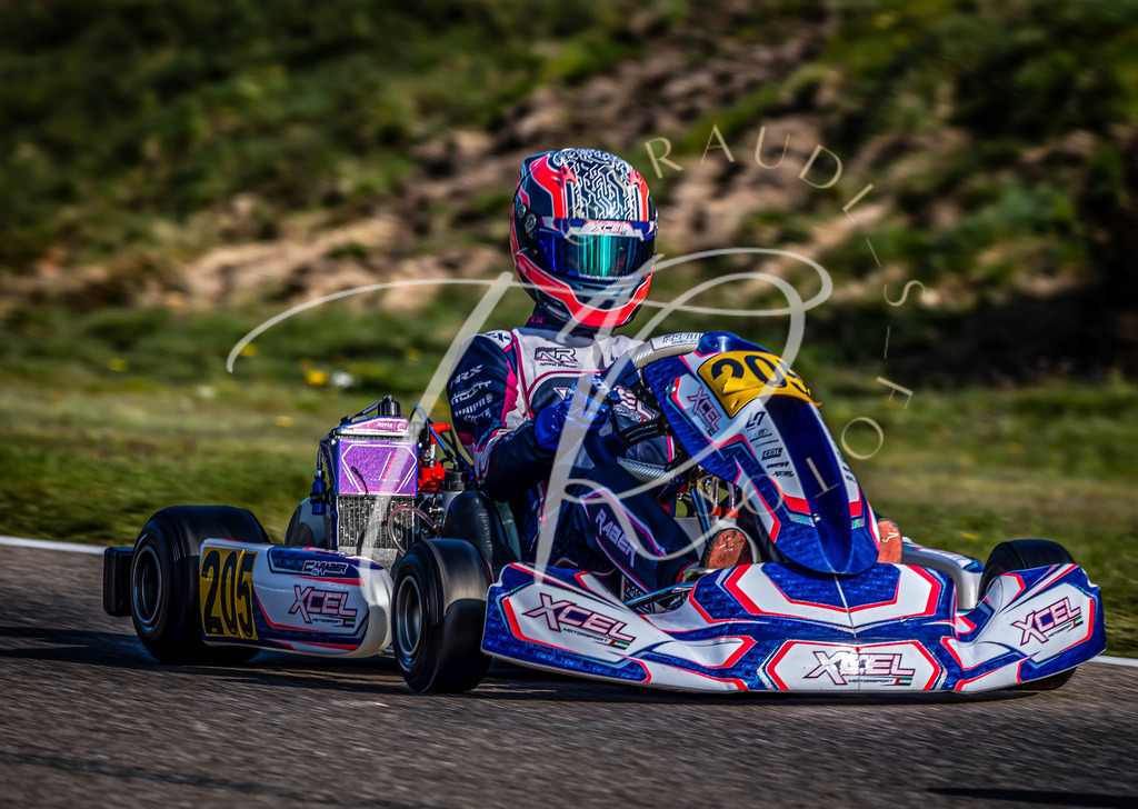 C9E94212-1C31-4DEF-83F3-51734EE8B36F | traudl_s_fotos