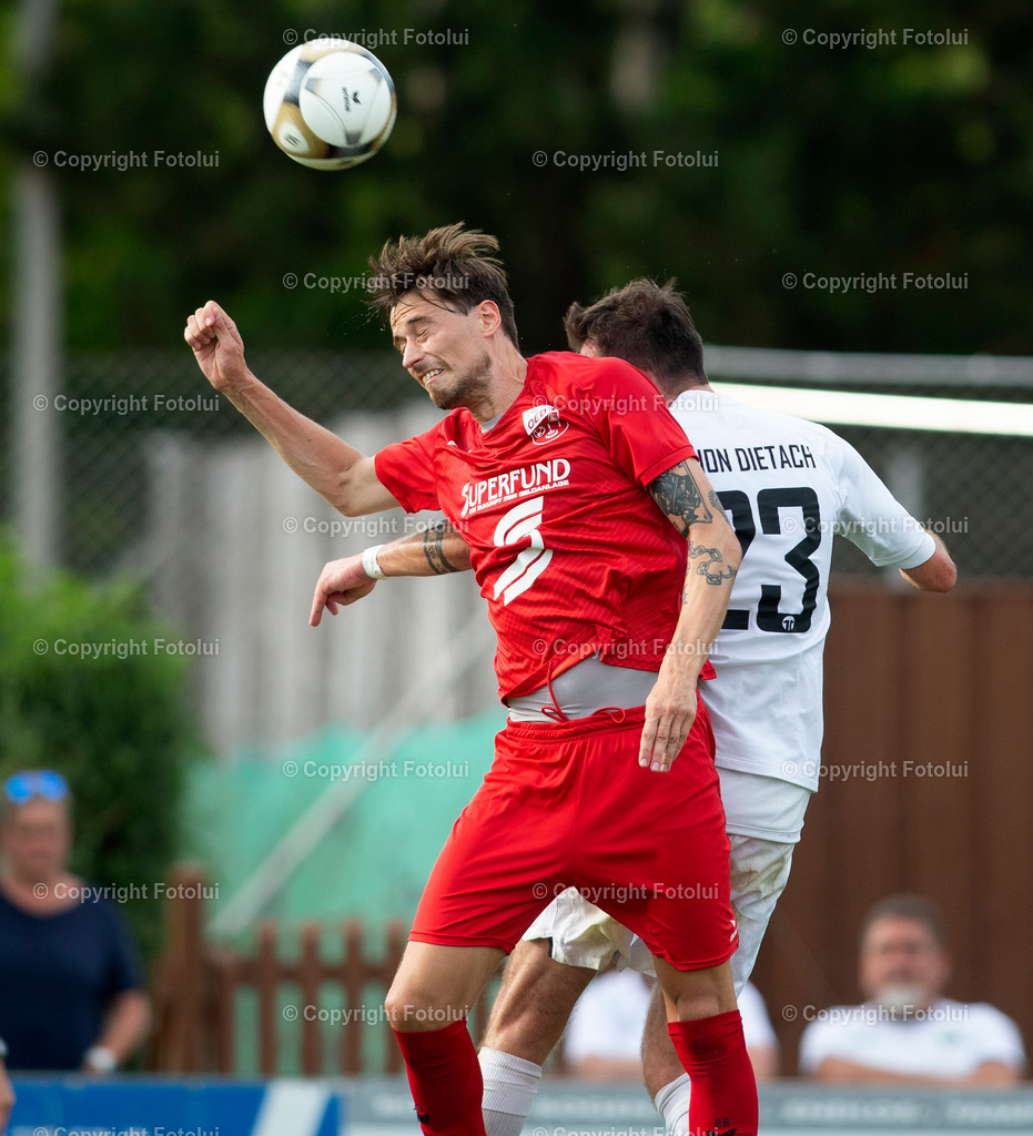 A_LUI_120822_18 | SPORT,FUSSBALL,LT1 OOE LIGA ASKOE OEDT-UNION PROCON DIETACH 12.08.2022 IM BILD:  ELVIR HUSKIC (OEDT) UND MARIO REITER  (DIETACH) FOTO:FOTOLUI