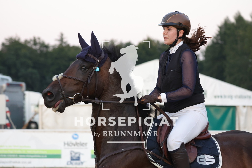 0P6A3429 | Willkommen bei Brunnmayr - Design & Fotografie – Ihrem Spezialisten für Reitturniere und Pferdeveranstaltungen in Oberösterreich, Salzburg und Bayern! Seit über 17 Jahren sind wir leidenschaftlich dabei.