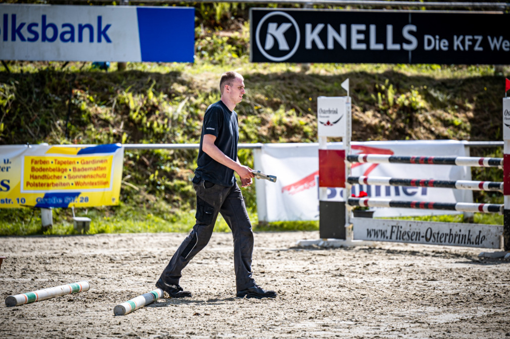 Turnier Laggenbeck 2026 | Entdecke hochwertige Reitturnierfotos von Foto Oger. Professionell, emotional und authentisch – jetzt Lieblingsmomente im Shop bestellen.Deutschlandweite Turnierfotografie. - Realisiert mit Pictrs.com