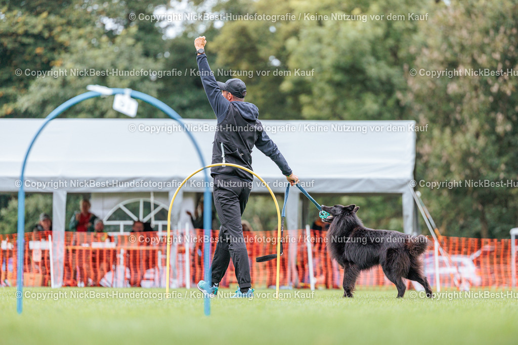 BSP Hoopers-H3 T2 Tag2-2026-Nickbest-Hundefotografie-TuS Komet Arsten e.V.-1651 | Dein Hund! Dein Moment! Deine Erinnerungen! Hundefotografie in Bremen Blumenthal. Ich fange die besonderen Momente deines Vierbeiners ein – ob Indoor mit Blitzanlage oder in der freien Natur. Sicher dir dein Moment und dein Termin für eure Erinnerungen.