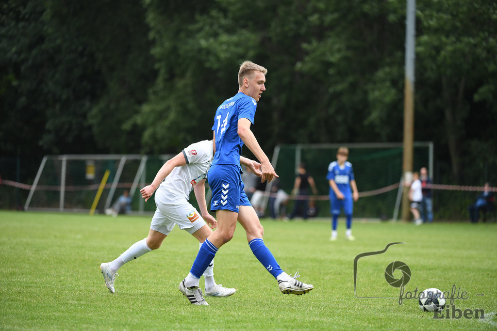Sport-Duwe Cup | Sport-Duwe Cup Oldenburg; SSV Jeddenloh (weiß)-VFB Oldenburg (blau) am 05.07.2025 in Oldenburg (Sportanlage TuS Eversten), Photo: Philip Eiben 2025 - Realisiert mit Pictrs.com