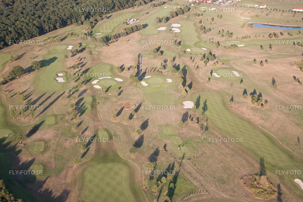 Golfclub Urloffen | Luftbild: Golfclub Urloffen im Ortsteil Urloffen in Appenweier im Bundesland Baden-Württemberg in Deutschland. Foto: IMG_59266.jpg vom 15.08.2013 durch Werner Riehm/FLY-FOTO.de - Realisiert mit Pictrs.com