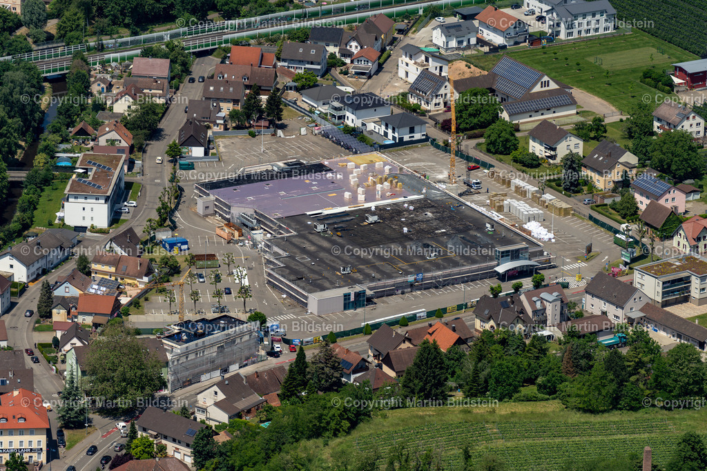 Lahr-1-6-23-2 | Bilder Fotos Luftbilder Luftaufnahmen Deutschland Süden Westen Schwarzwald Baden Württemberg  