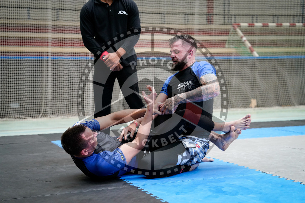20250920PBB5906 | Athletes compete during the AJP Tour Hamburg International Jiu-Jitsu Championship, on September 20, 2025 in Hamburg, Germany. © Chiara Dazi / photoblackbelt