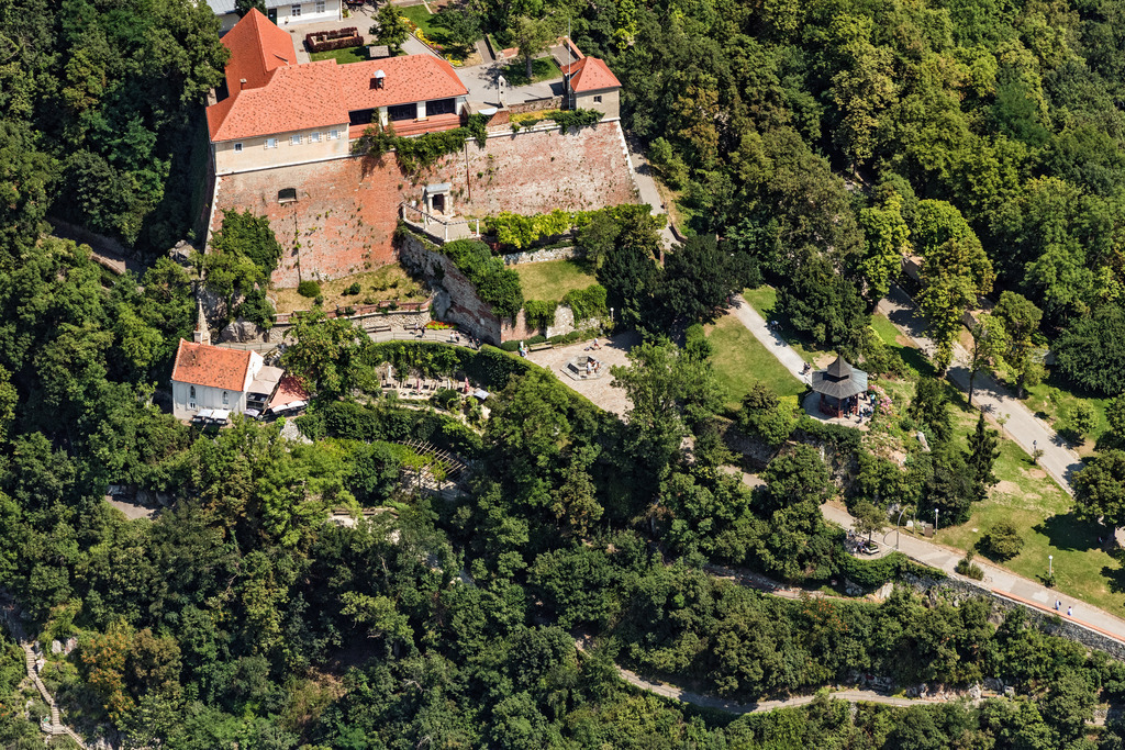 dr__0012290.jpg | GRAZ 20.07.2018 Parkanlage Schloßberg in Graz in Steiermark, Österreich. // Park of Schlossberg in Graz in Steiermark, Austria. Foto: Daniel Reiter