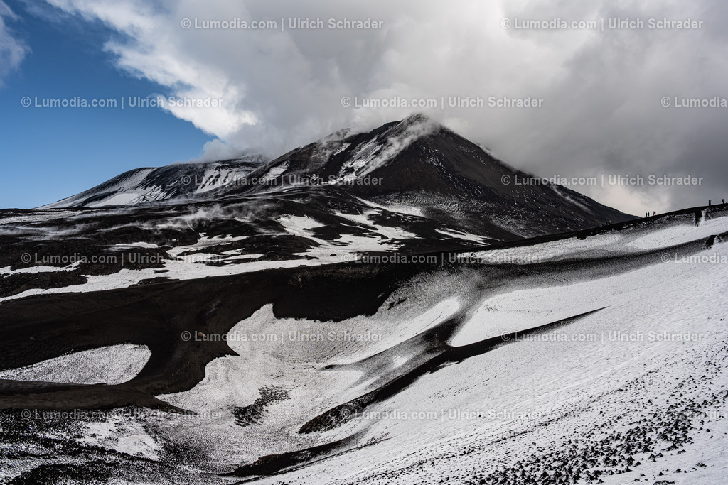 10039-10008 - Ätna _ Sizilien | Stockfoto und Bilderpool mit Bildmaterial aus Deutschland, dem Harz, Halberstadt, Quedlinburg, Wernigerode und weltweit. Qualitativ hochwertige und professionelle Fotos anschauen und kaufen. - Realisiert mit Pictrs.com