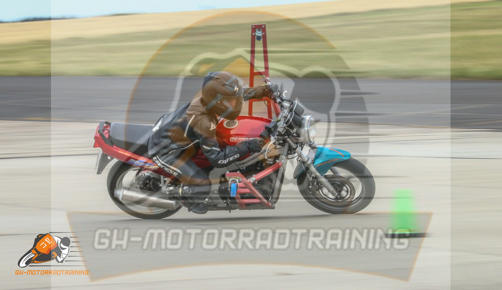 IMG_1801 | gh-motorradtraining-foto.de - Realisiert mit Pictrs.com