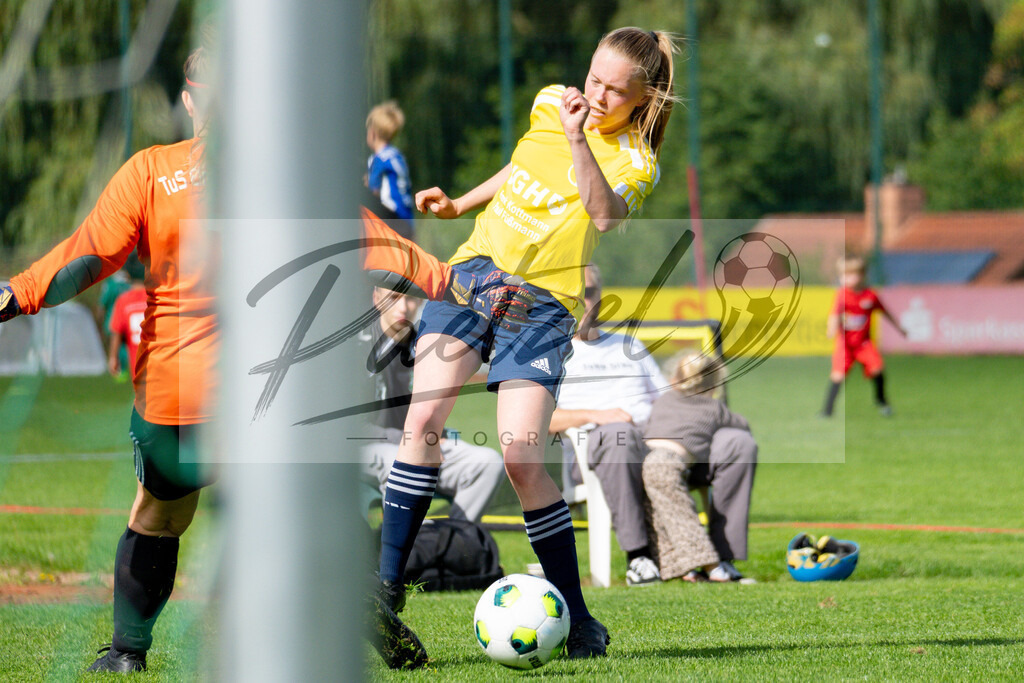 20260906_RULSVK_0318 | Fußball, Frauen:   beim Spiel der Kreisliga zwischen SG Rulle/Haste vs. SV Kettenkamp am 06.09.2026 im Stavermann-Sportpark in Rulle/Wallenhorst, Deutschland.(Foto von Nico Paetzel) - Realisiert mit Pictrs.com
