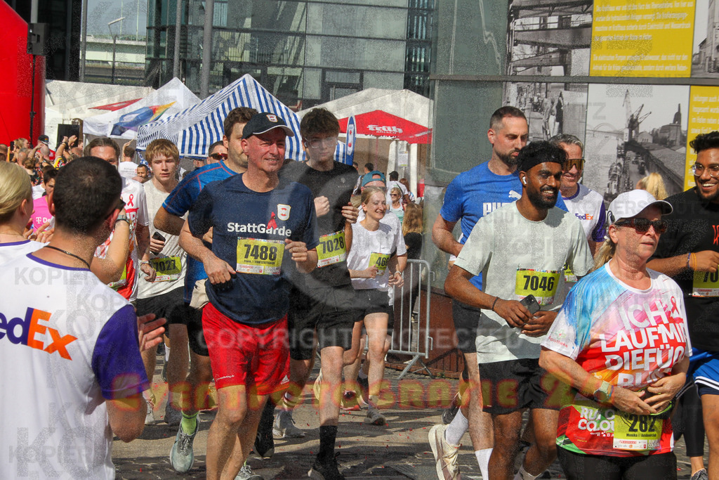 250920_1430_EV4_7043 | Sportfotografie im Rhein-Sieg Kreis, Köln, Bonn, NRW, Rheinland Pfalz, Hessen, etc. Unser Tätigkeitsfeld umfasst den Laufsport vom Volkslauf über den Marathon, Duathlon, Triathon bis zum Ultralauf wie Kölnpfad Ultra oder Schindertrail.