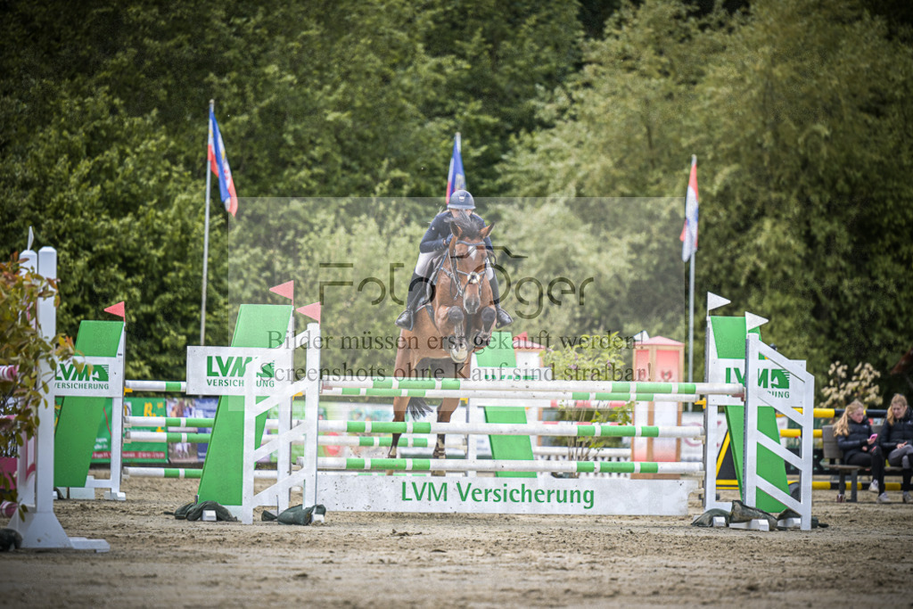 DOS_5948 | Entdecke hochwertige Reitturnierfotos von Foto Oger. Professionell, emotional und authentisch – jetzt Lieblingsmomente im Shop bestellen.Deutschlandweite Turnierfotografie. - Realisiert mit Pictrs.com