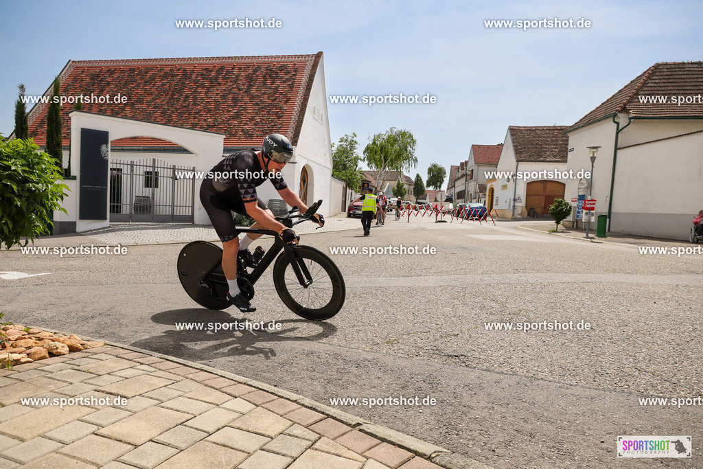 LUR_6535 | Neusiedler See Radmarathon 2025 #neusiedlerseeradmarathon #yourpictrs #sportshot_your_pictrs @Sportshotphotography Copyright:www.sportshot.de
