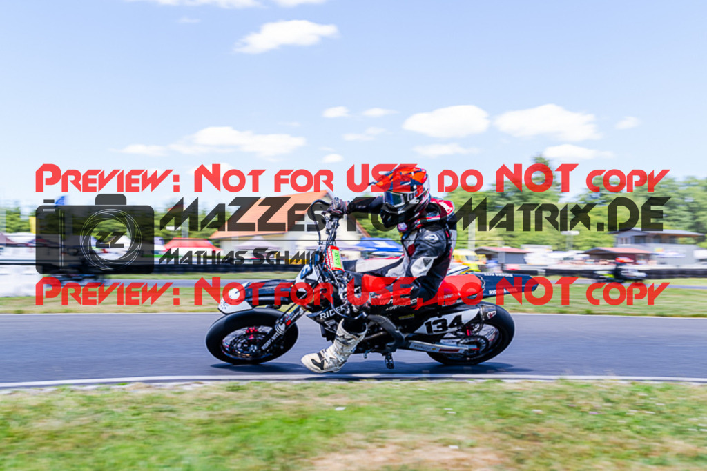 MaZZes_FotoMatrix_220702_0445 | S4