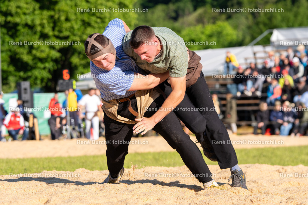 BUR04222 | René Burch leidenschaftlicher Fotograf aus Kerns in Obwalden.  Hier finden sie Sport, Landschaft und Natur Fotografie.
 - Realisiert mit Pictrs.com