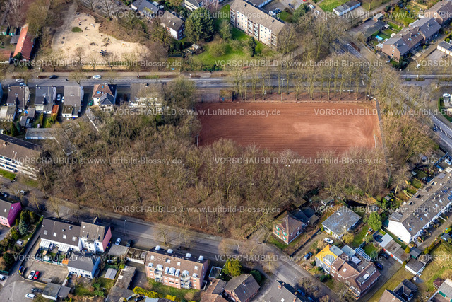 Gladbeck250201892 | Luftbild, Aschenplatz Sportplatz Dorstener Straße Ecke Tunnelstraße, umgeben von Bäumen, Zweckel, Gladbeck, Ruhrgebiet, Nordrhein-Westfalen, Deutschland