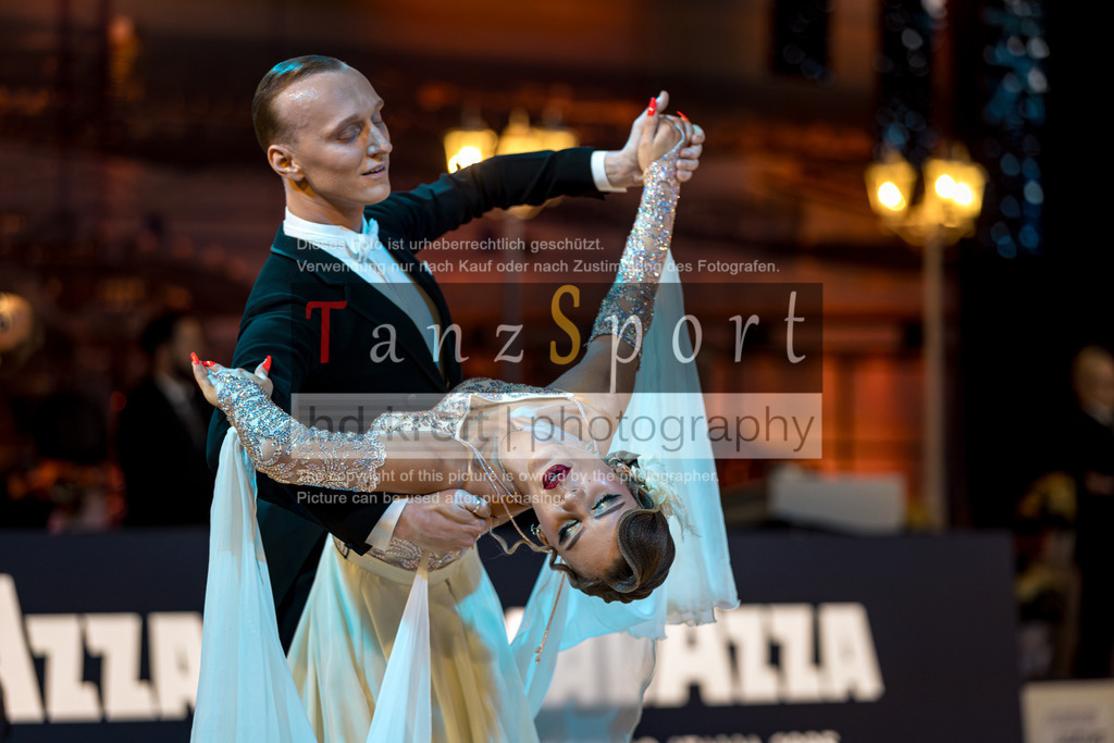 20251214_Baltic-Trophy_2690-2 | Tanzsportbilder, Standardtanz, Lateintanz, WDSF, DTV, LTVB, dancecomp, goc, hessen tanzt, blaues band der spree, walzer, tango, wiener walzer, slowfox, quickstepp, samba, rumba, cha-cha-cha, paso doble. jive, hd-kroft photography, turniertanzsport