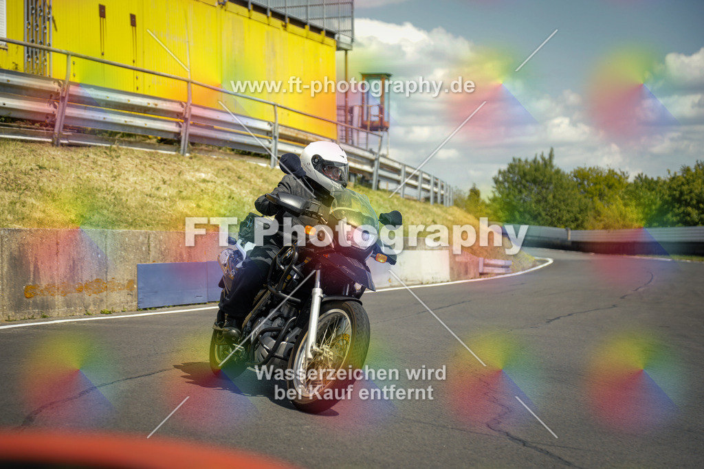 OBK_Mai_Martina_Markus-11178 | Hier findet Ihr Bilder von Touristenfahrten auf der Nürburgring Nordschleife oder von anderen Veranstaltungen die ich besucht habe. Viel Spass beim Durch Schauen 