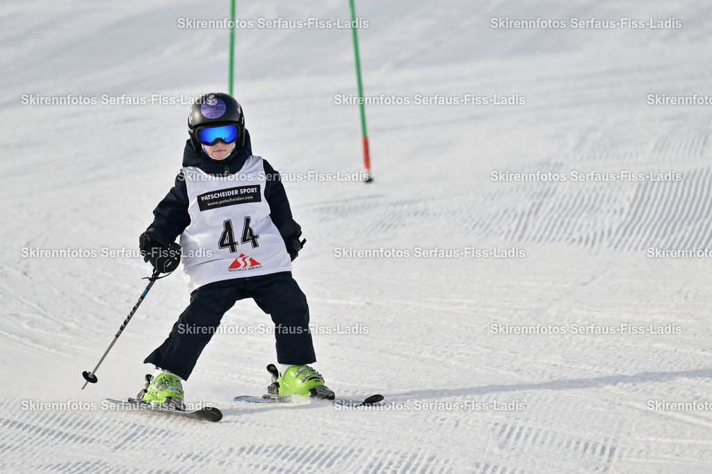 SRS_19.12.2025_0127 | SRS_19.12.2025_0127 - Realisiert mit Pictrs.com