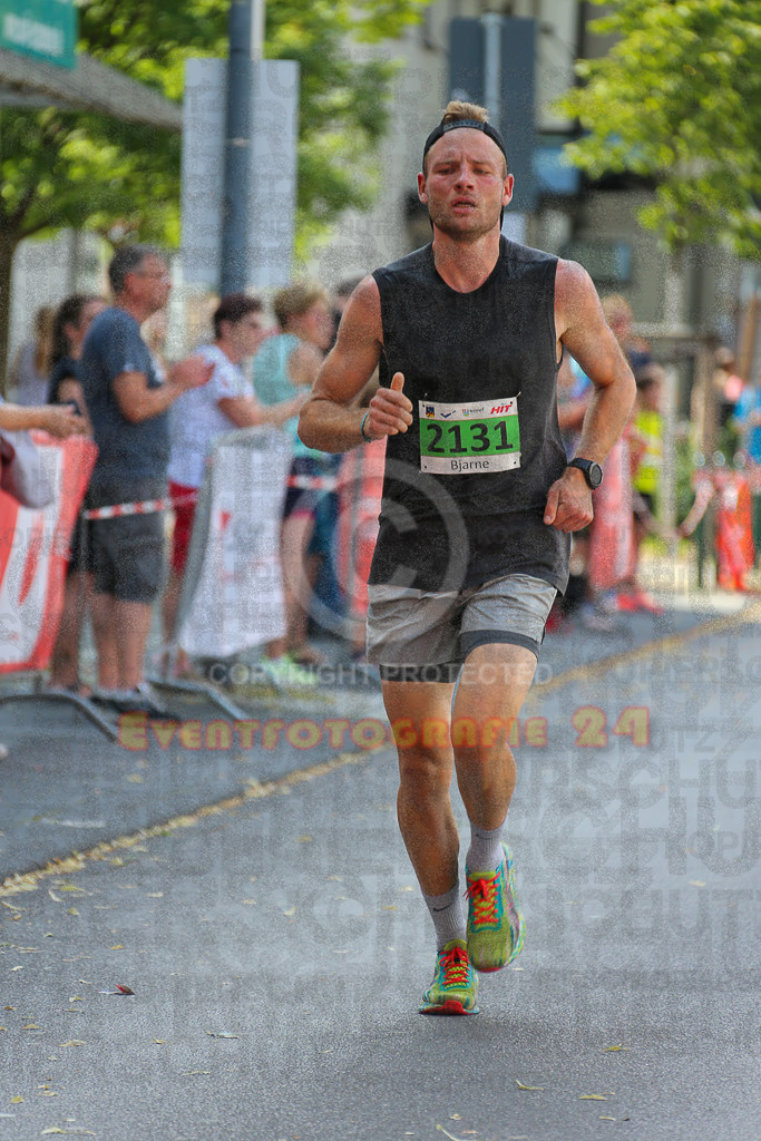 220625_1640_EX1_4824 | Sportfotografie im Rhein-Sieg Kreis, Köln, Bonn, NRW, Rheinland Pfalz, Hessen, etc. Unser Tätigkeitsfeld umfasst den Laufsport vom Volkslauf über den Marathon, Duathlon, Triathon bis zum Ultralauf wie Kölnpfad Ultra oder Schindertrail.