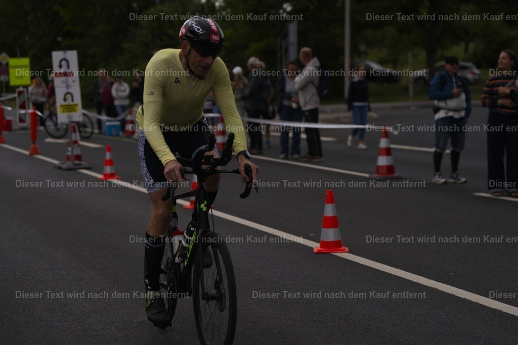 triathlon_wuerzburg_r_2026_06_14-701 | Shop für Fotos von Sportevents z.B. Obstacle Course Racing, OCR, Triathlon, Trail Run und MTB - Realisiert mit Pictrs.com