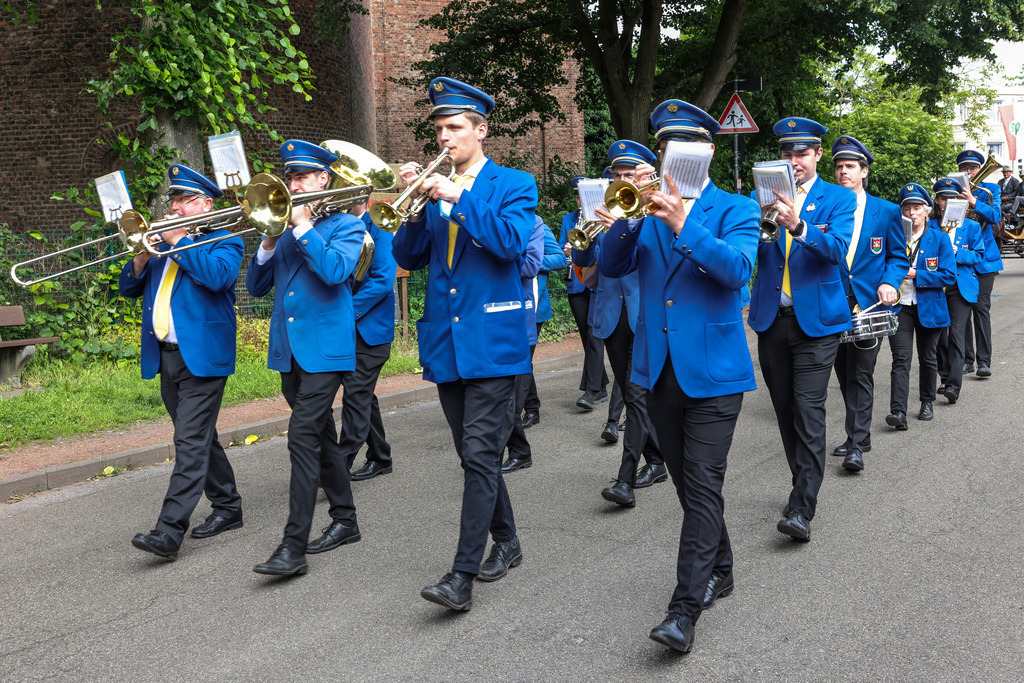 top-top.de 240602-056 | Foto, Video, Fotografie, Videografie, Fotobox, DJ, Discjockey, Musik, Musikbox, Veranstaltung, Photobooth, Amazon, Ebay, Buchtipp, Bestseller, Autor, Verlag, Buch, Wesel, Hamminkeln, NRW, Dinslaken, Rees, Drohne, Hochzeit, Party, Fotobox, Wesel, Fotograf