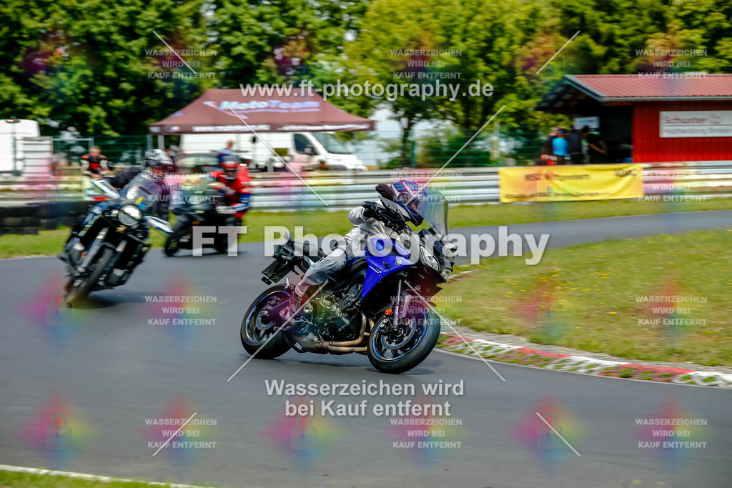 VBK-4915 | Hier findet Ihr Bilder von Touristenfahrten auf der Nürburgring Nordschleife oder von anderen Veranstaltungen die ich besucht habe. Viel Spass beim Durch Schauen 
