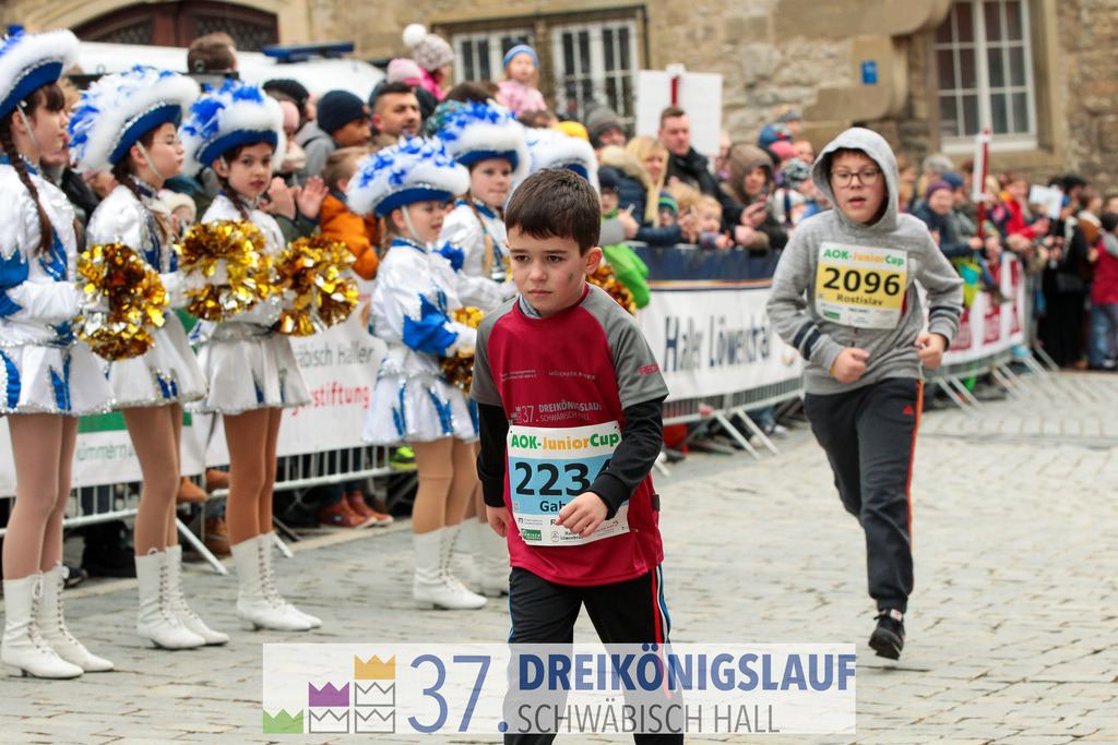 AOK JuniorCup 400m | 3Koenigslauf 2023 - Realisiert mit Pictrs.com