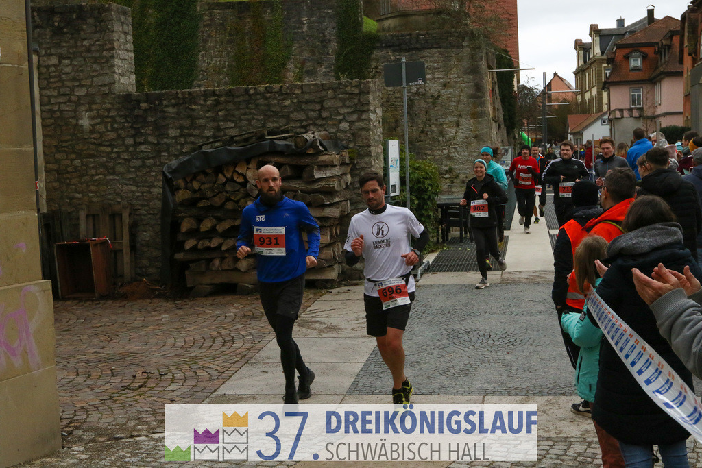 VR Bank Hauptlauf 10000m | 3 Koenigslauf 2023 - Realisiert mit Pictrs.com