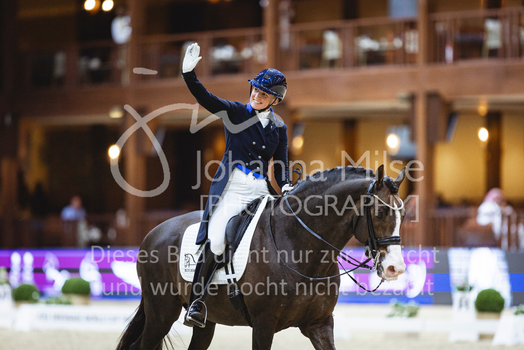 240417_Riyadh_Dressage-133 | Deine schönsten Turniermomente als professionelle Fotos! Entdecke hochwertige Pferdesport-Fotografie im Online-Shop. Jetzt Fotos finden & bestellen!