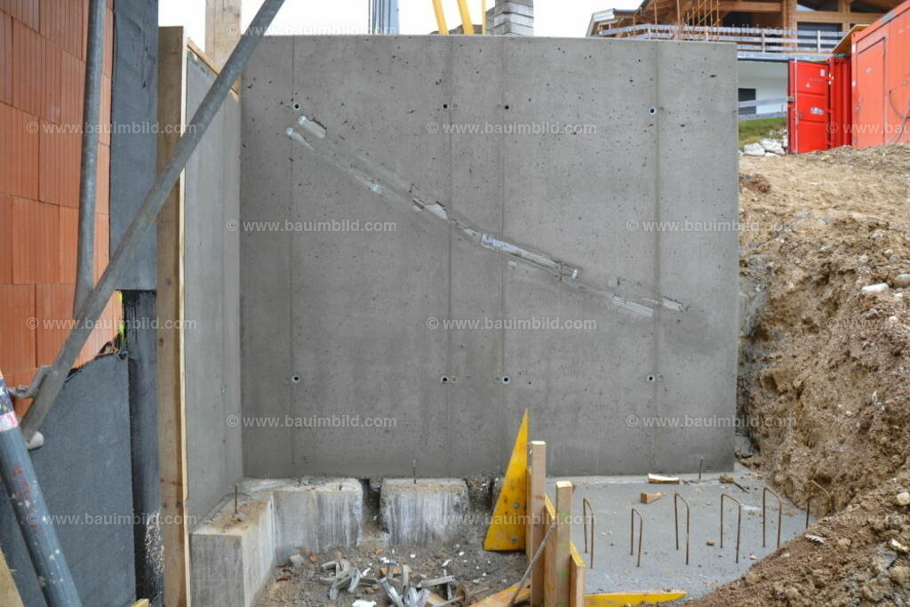 bib-lg04-sonstige-betonarbeiten-0716 | Nach LV-Leistungsgruppen sortierte Detailfotos über den Bau eines Hauses. Alle Hausbau-Bilder direkt vom Urheber und Autor der Website Haus-Selber-Bauen.com