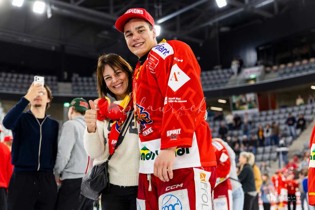 U21 Elit_EHCB vs GCK Lions _5-229 | Sportbilder, Sportfotograf, Hochzeits- und Eventfotografin, Flugshows, Portraits und Tiershooting, Aviation, Downhill, Nationalleague, Swissleague, International