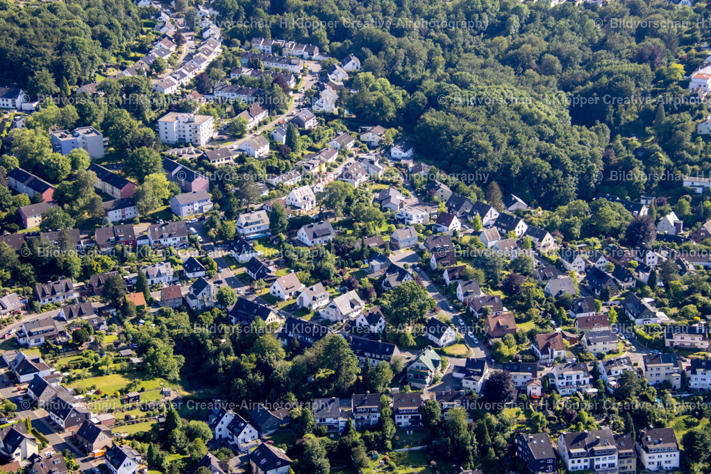 Essen Werden _ Creative Airphotography H.Klöpper-3604 | Luftbilder und Luftbildfotografie , Digital und Printbilder auf Leinwand , Alu Dibond , Acrylglas , Poster oder Download-Datei für private und gewerbliche Verwendung im Shop online bestellen. - Realisiert mit Pictrs.com