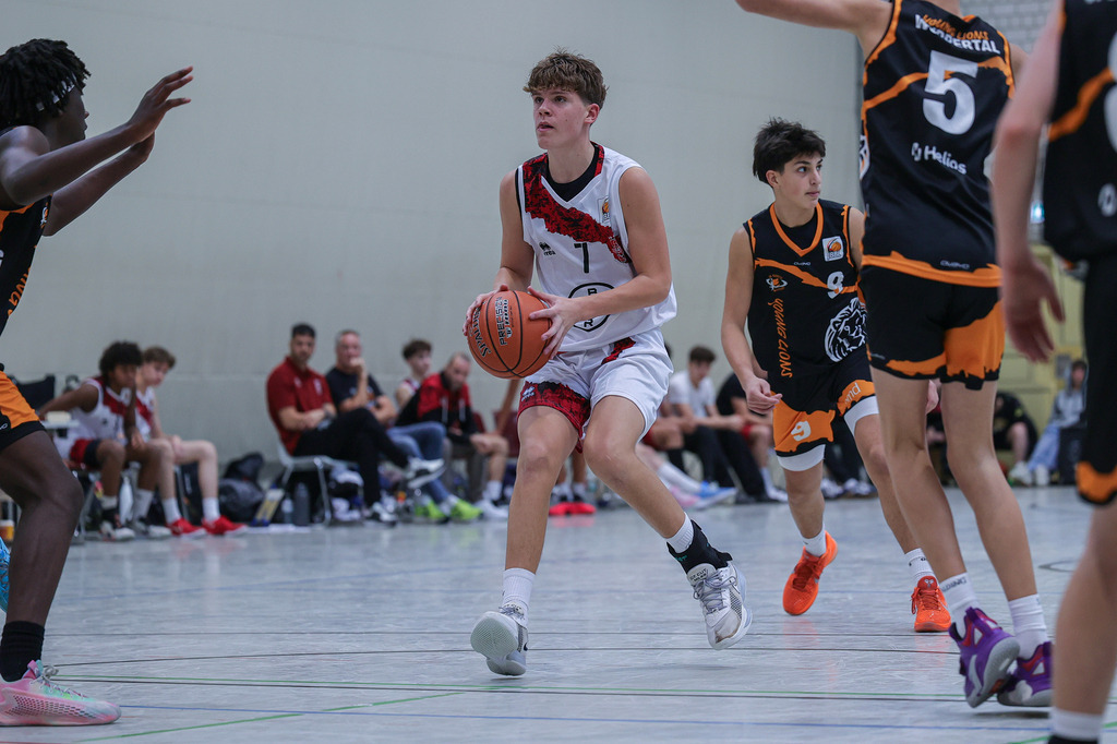 JBBL BAYER GIANTS vs Young Lions Wuppertal-126 | Fotos von Basketballspielen aus dem Raum NRW fotografiert von Gero Mueller-Laschet und Daniel Schaefer - Realisiert mit Pictrs.com