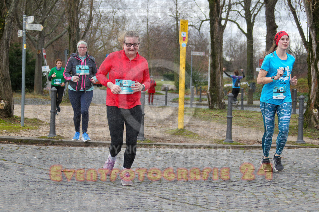 231231_1208_EV4_2126 | Sportfotografie im Rhein-Sieg Kreis, Köln, Bonn, NRW, Rheinland Pfalz, Hessen, etc. Unser Tätigkeitsfeld umfasst den Laufsport vom Volkslauf über den Marathon, Duathlon, Triathon bis zum Ultralauf wie Kölnpfad Ultra oder Schindertrail.