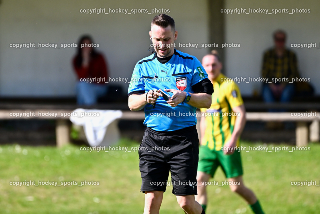 WSG Radenthein vs. Rapid Lienz | Daniel Kosmrlj Referee, WSG Radenthein vs. Rapid Lienz, WSG Radenthein vs. Rapid Lienz am 12.04.2025 in Radenthein (Sportplatz Radenthein), Austria, (Photo by Bernd Stefan)