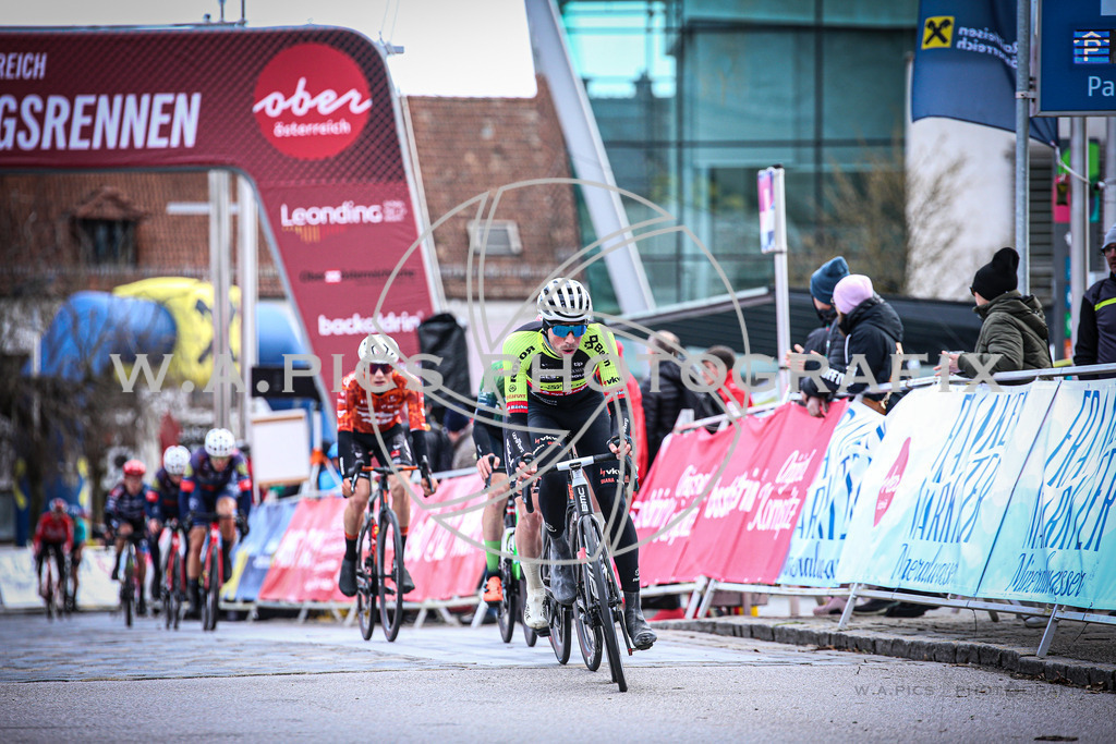 ..... | LEONDING,AUSTRIA,24.März.24 - 63.Radsaisoneröffnungsrennen Leonding Road Cycling League , Image shows: 
Photo: WAPICS / Andreas Willdoner