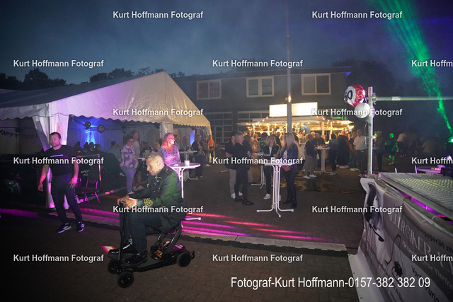 82Geburtstag Thomas Meyer |  Fotograf Kurt Hoffmann - Realisiert mit Pictrs.com