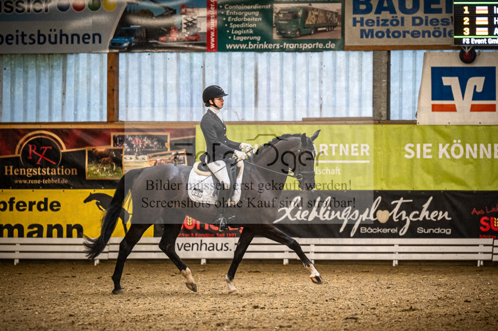 DOS_0980 | Entdecke hochwertige Reitturnierfotos von Foto Oger. Professionell, emotional und authentisch – jetzt Lieblingsmomente im Shop bestellen.Deutschlandweite Turnierfotografie. - Realisiert mit Pictrs.com