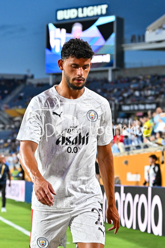 Manchester City - Al-Hilal SFC | im Bild Matheus NUNES (Machester City 27) auf dem Weg in die Kabine / Einzelfoto / Freisteller / FIFA Club World Cup: Manchester City - Al-Hilal SFC, Camping World Stadium am 30.06.2025 / NOT FOR SALE IN USA