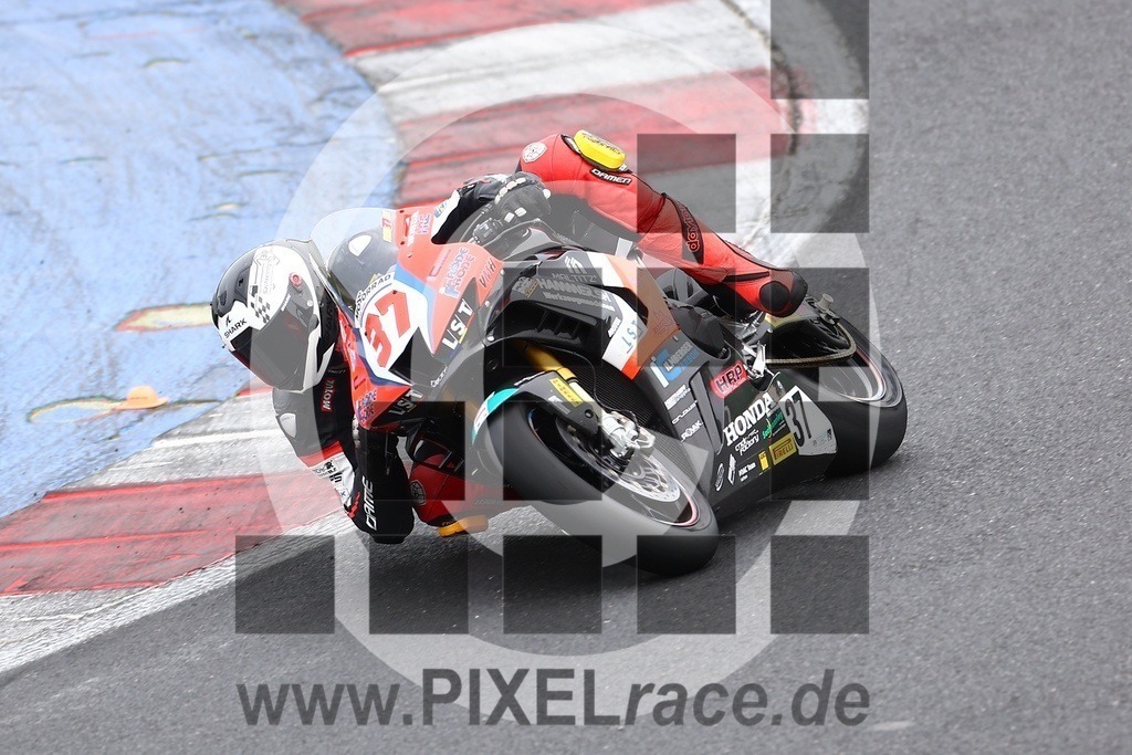 0037-20260331_02419 | Schöne Erinnerungen an spannende Momente - das festzuhalten ist unser Job. PIXELrace.de ist seit 2003 auf den Rennstrecken Europas unterwegs um die Action draußen beim Fahren und die wunderbare Stimmung imm Fahrerlager für euch einzufangen.