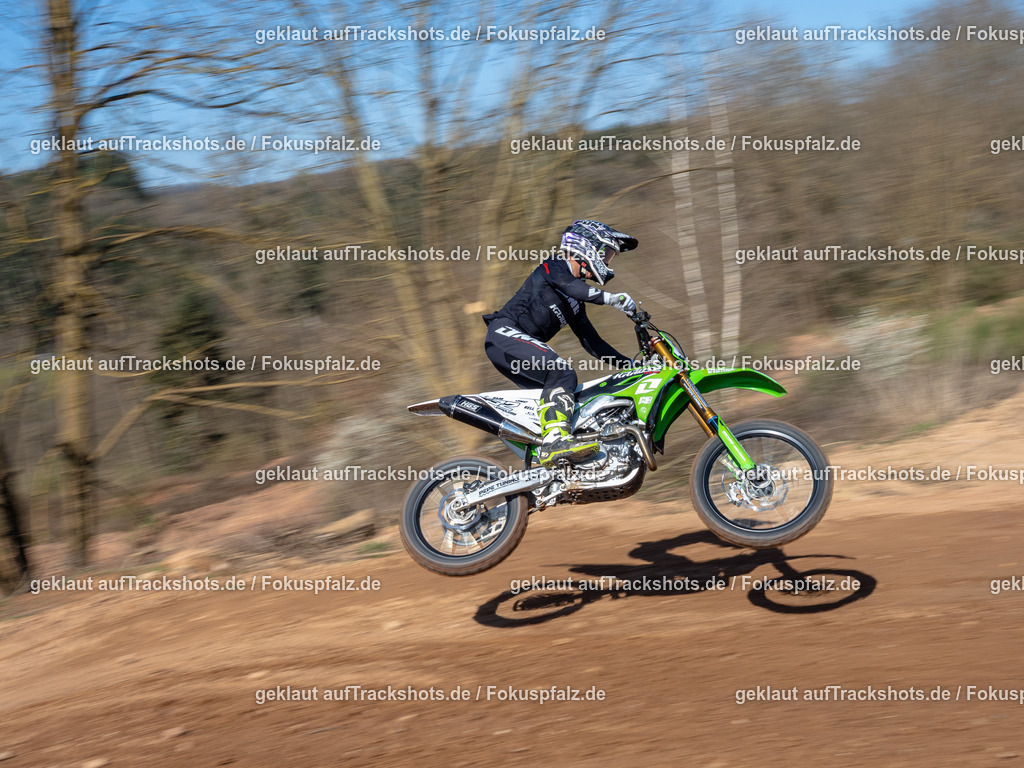 Schweyen040525-11 | Trackshots.de / Fokuspfalz.de - Realisiert mit Pictrs.com