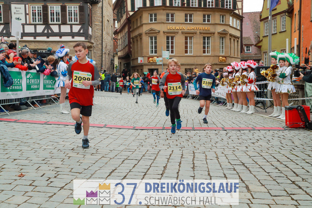 AOK JuniorCup 400m | 3Koenigslauf 2023 - Realisiert mit Pictrs.com