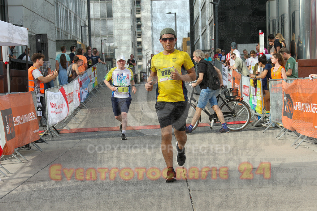 250920_1537_EX1_0225 | Sportfotografie im Rhein-Sieg Kreis, Köln, Bonn, NRW, Rheinland Pfalz, Hessen, etc. Unser Tätigkeitsfeld umfasst den Laufsport vom Volkslauf über den Marathon, Duathlon, Triathon bis zum Ultralauf wie Kölnpfad Ultra oder Schindertrail.