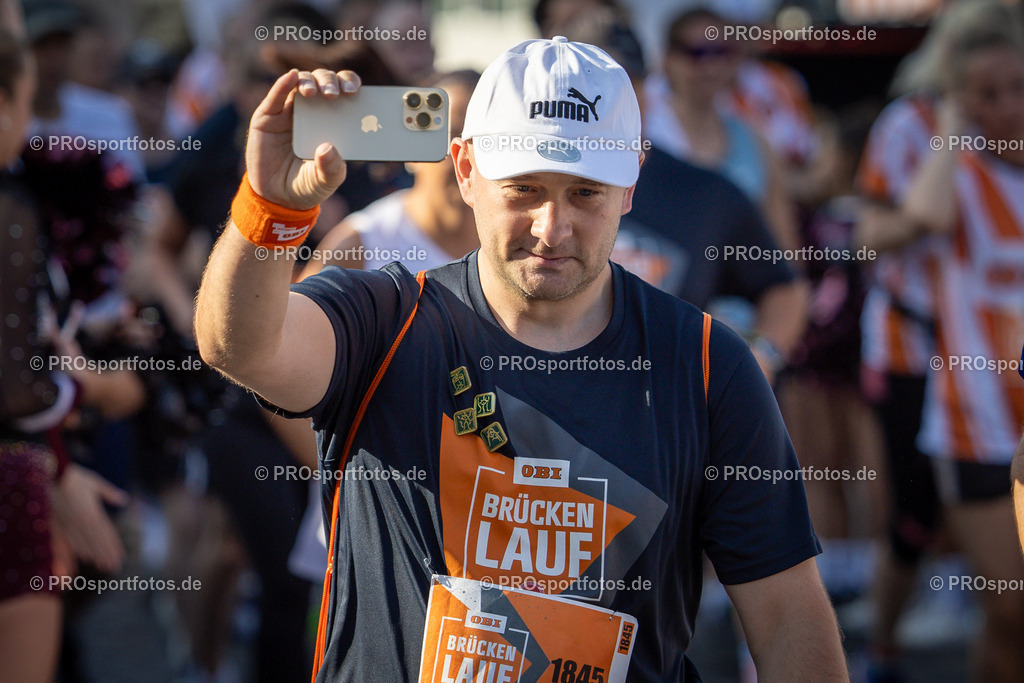 OBI ASV Koelner Brueckenlauf; Koeln, 10.09.23 | Impressionen vom OBI ASV Koelner Brueckenlauf am 10.09.23 am Olympiamuseum in Koeln (Deutschland). Foto: BEAUTIFUL SPORTS/Axel Kohring