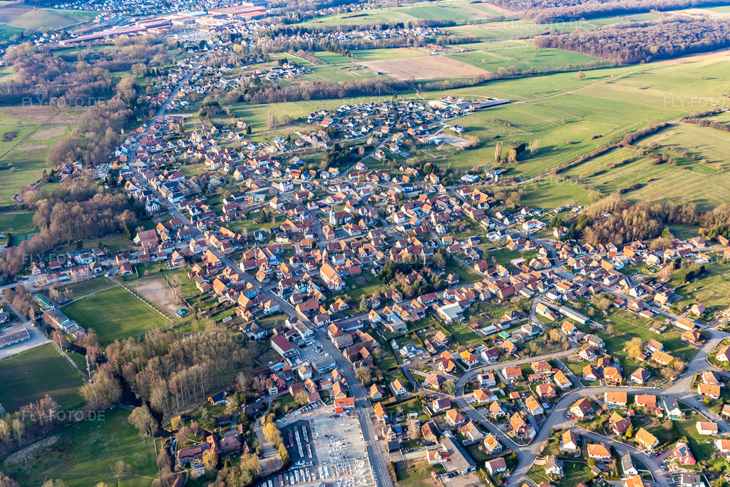 Luftbild: Rue de Sable in Gundershoffen im Bundesland Bas-Rhin in Frankreich. Foto: IMG_104966.jpg vom 21.03.2018 durch Werner Riehm/FLY-FOTO.de