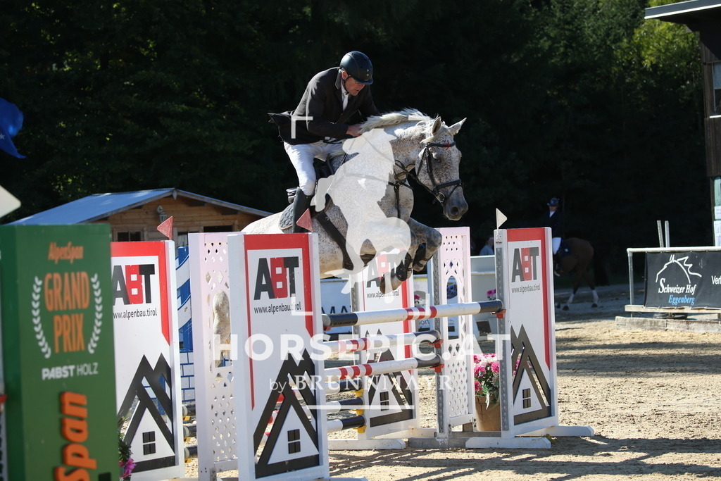 DL2Q2461 | Willkommen bei Brunnmayr - Design & Fotografie – Ihrem Spezialisten für Reitturniere und Pferdeveranstaltungen in Oberösterreich, Salzburg und Bayern! Seit über 17 Jahren sind wir leidenschaftlich dabei.