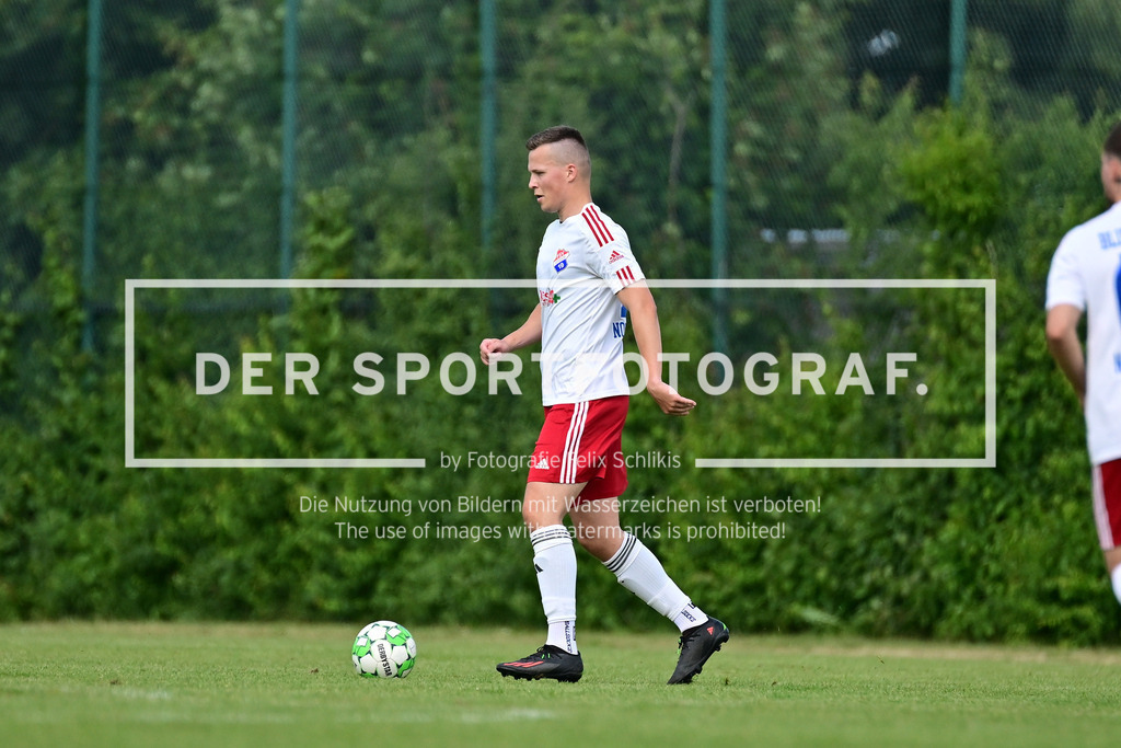 Fußball I Herren I Saison 2024-2025 I Kreisliga I 25. Spieltag I FSV Bliedersdorf-Nottensdorf - VfL Güldenstern Stade II I 034793 | Der Sportfotograf. - Realisiert mit Pictrs.com