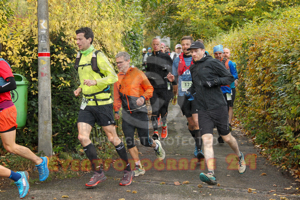 251026_1006_EV4_4243 | Sportfotografie im Rhein-Sieg Kreis, Köln, Bonn, NRW, Rheinland Pfalz, Hessen, etc. Unser Tätigkeitsfeld umfasst den Laufsport vom Volkslauf über den Marathon, Duathlon, Triathon bis zum Ultralauf wie Kölnpfad Ultra oder Schindertrail.